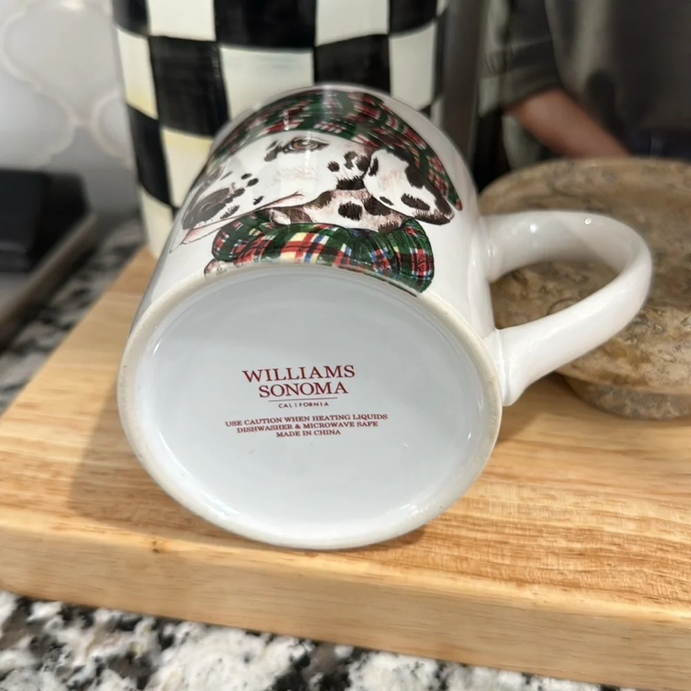 Williams-Sonoma WINTER DOG Mug, 12 oz / 3 5/8